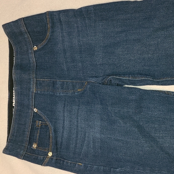Nygard high waisted skinny embellished jeans XS US 2-4 - Picture 3 of 5